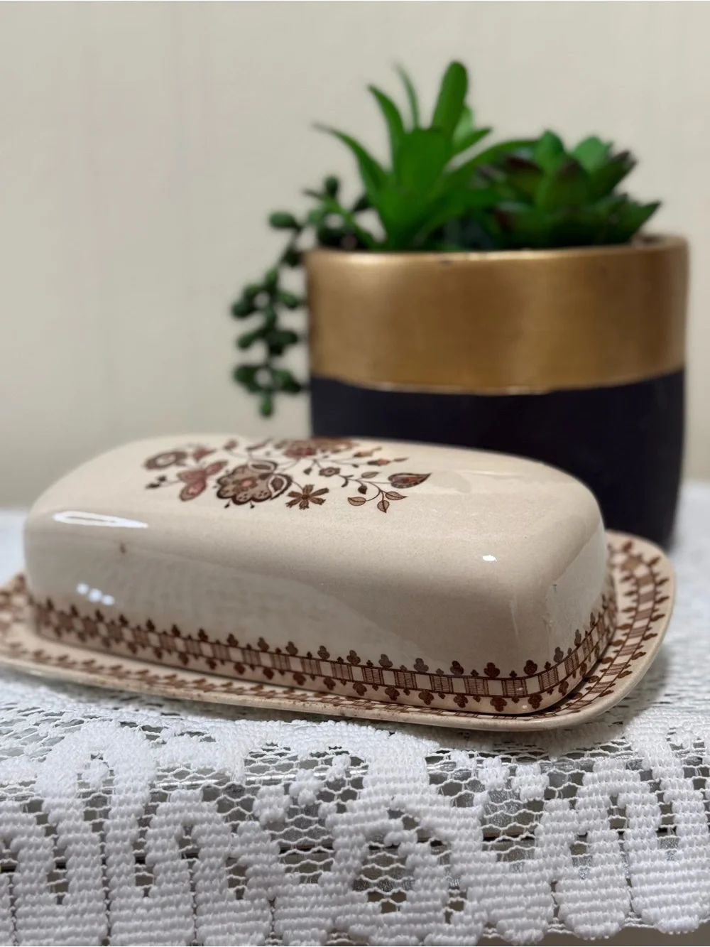 Jamestown Johnson Bros Old Granite Staffordshire Ironstone Butter Dish England